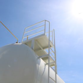 LPG có những tính chất độc đáo giúp nó vượt trội hơn so với nhiều loại nhiên liệu rắn hay lỏng truyền thống khác